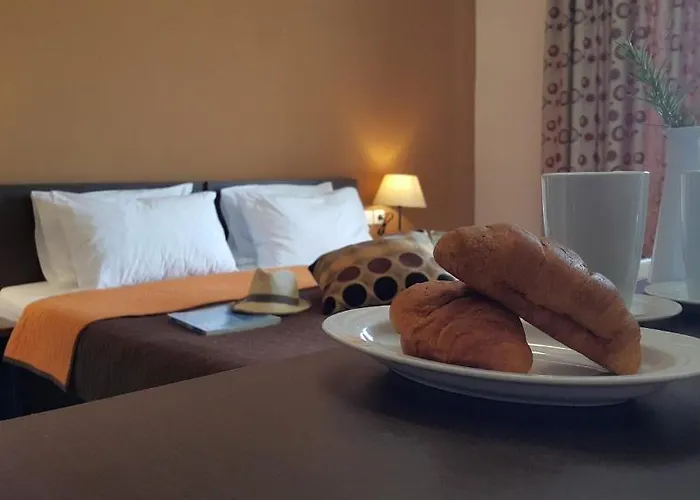 Hotel Yakinthos Paralía