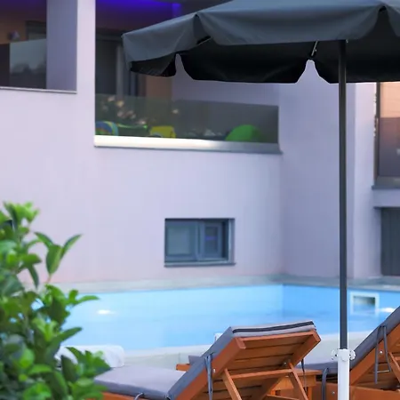 Hotel Yakinthos